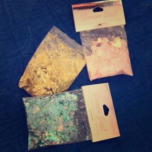 Shimmering body glitter set